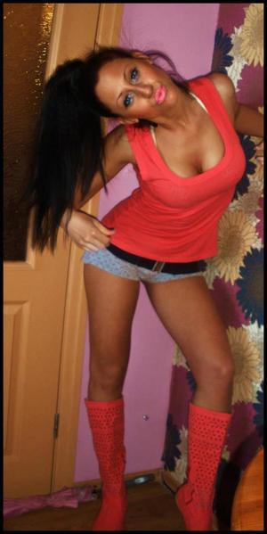 Destini from Arizona is interested in nsa sex with a nice, young man